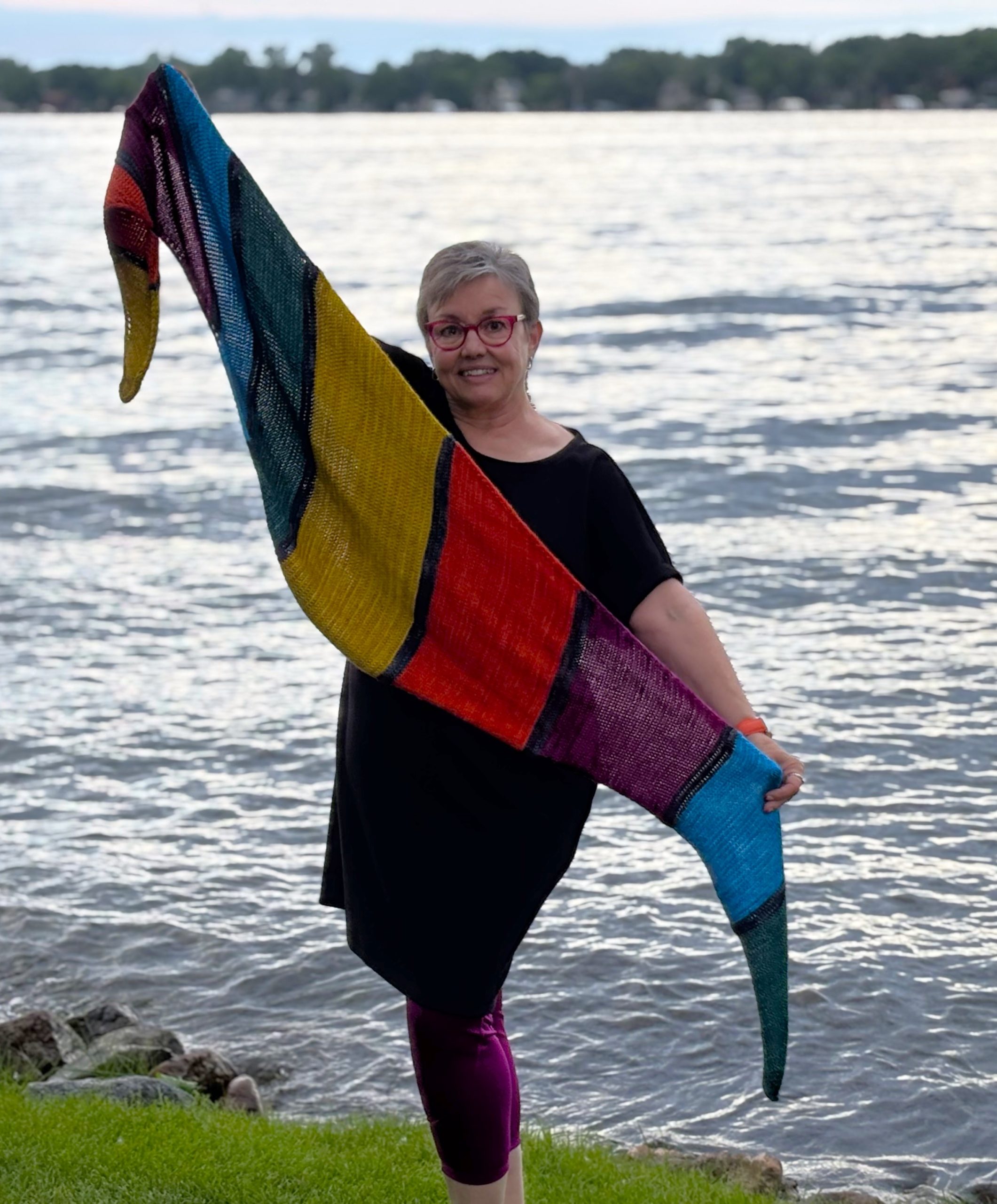 Rainbows Reign Shawl - Image 2